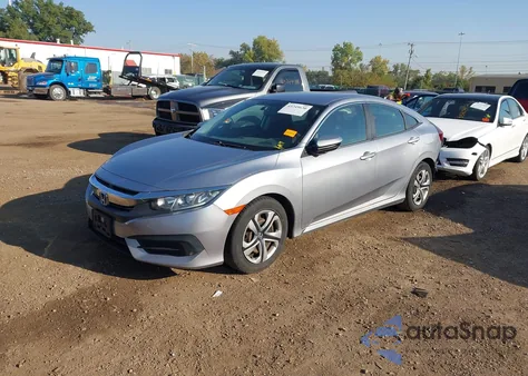 2017 Honda Civic Lx z USA, uszkodzony, nr VIN 19XFC2F55HE038696